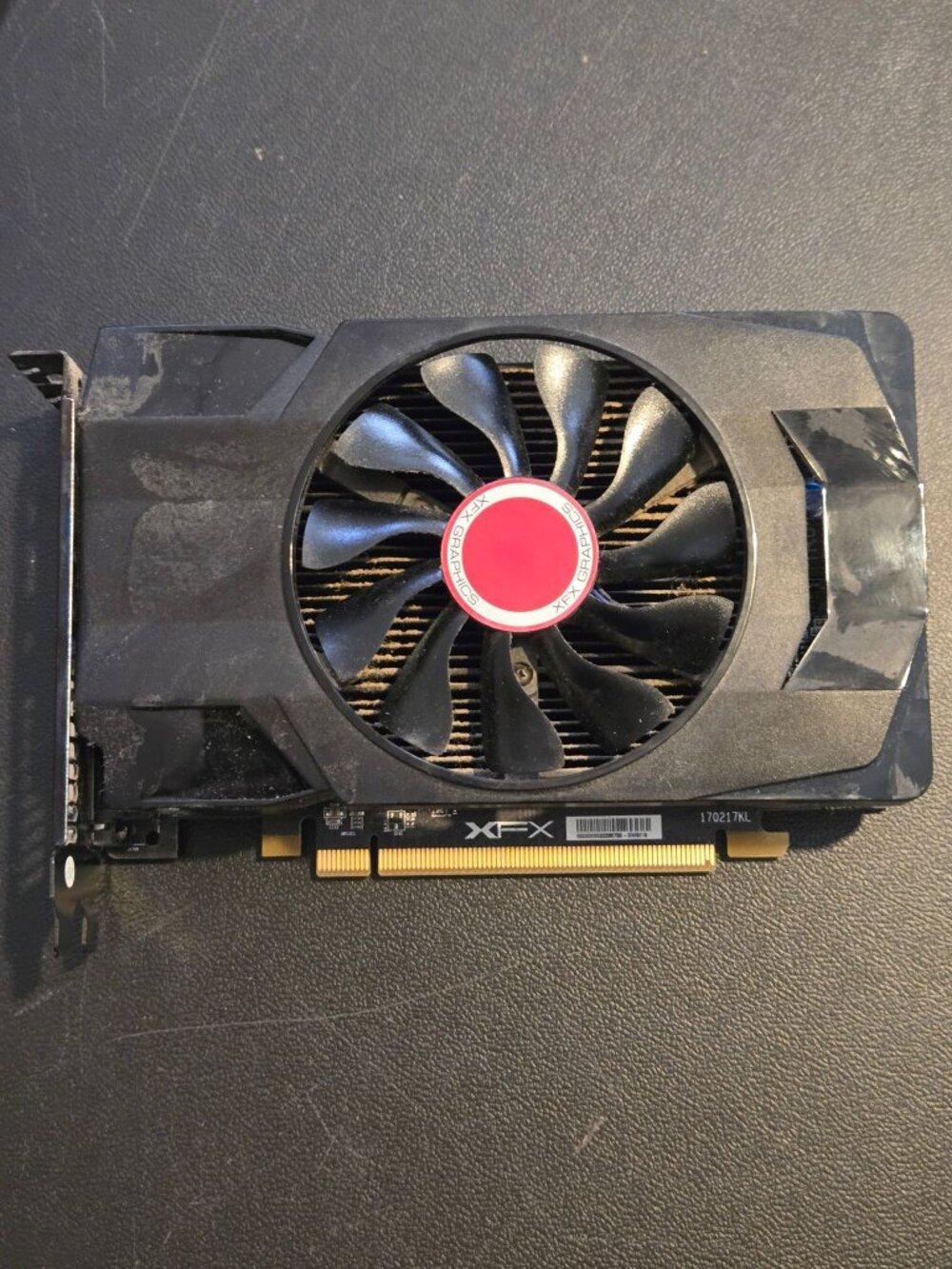XFX Radeon RX 560 2GB GDDR5 PCIe Graphics Card HDMI DP DVI Used Single Fan